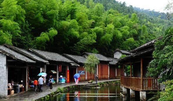  賀州姑婆山國家森林公園+黃姚古鎮 土瑤晚會 汽車純玩二天